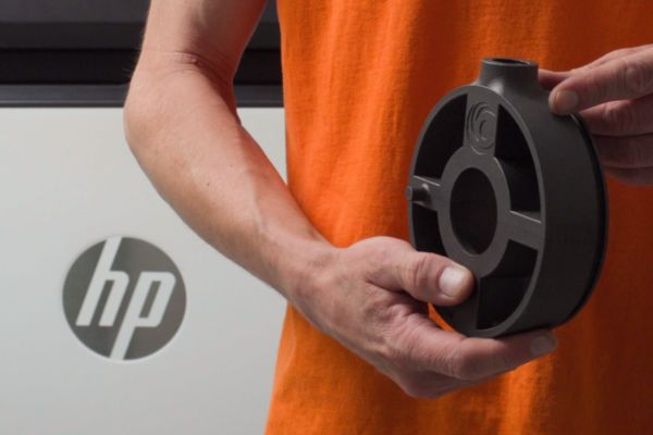 Caso studio Conductix Wampfler - Nuovamacut - Pezzi stampati con stampa 3D HP